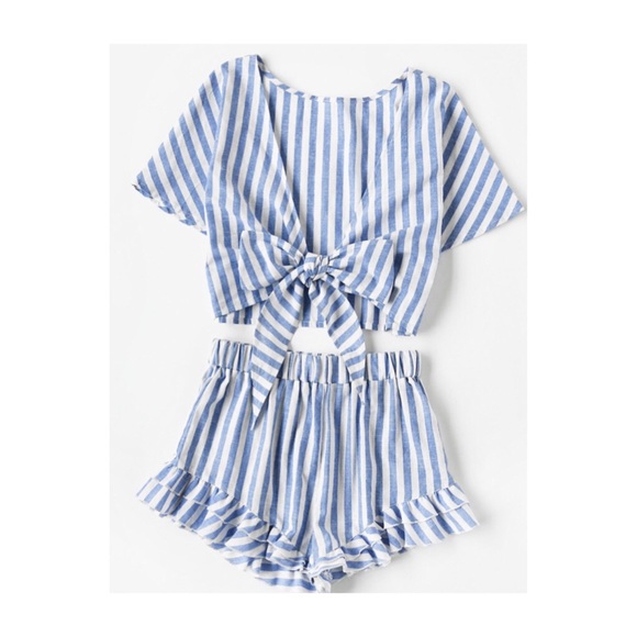 Plunging Bow Tie Two Way Top And Ruffle Shorts Set - Picture 1 of 4